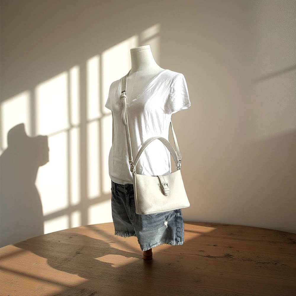 White Microfiber Leather Shoulder Bag with Minimalist Design - Picture 7 of 7